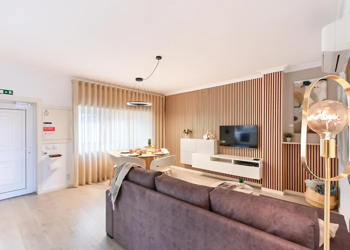 Appartement Charming Garden By Sé *