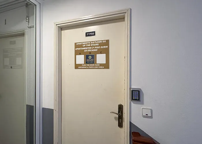 Charming Garden By Sé Appartement