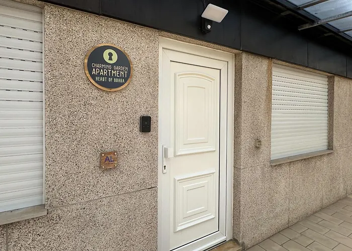 Charming Garden By Sé Appartement Braga